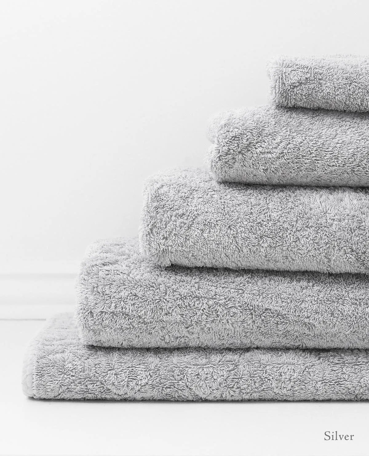 Au Lit Luxe Plush & Absorbent Towel Bundle Silver