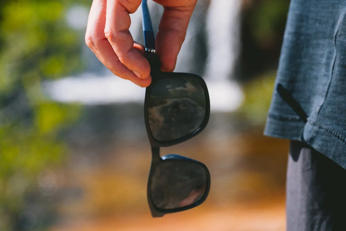 Floaties XL - Matte Black - Jet Black Lens Polarized