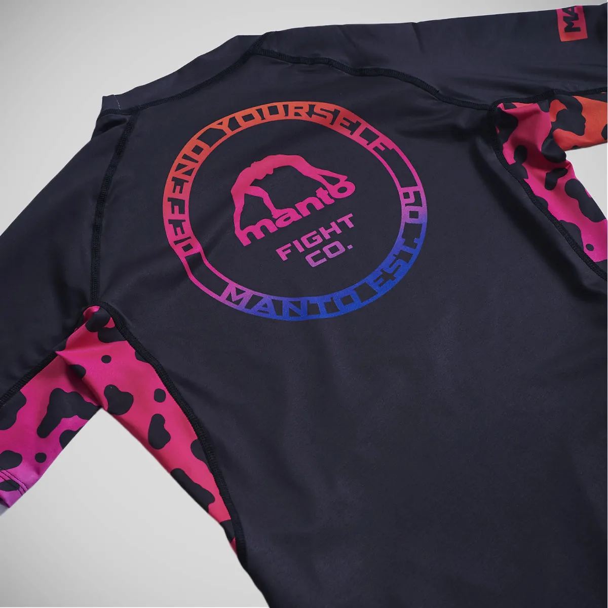 Manto Leopard Rash Guard Black/Pink