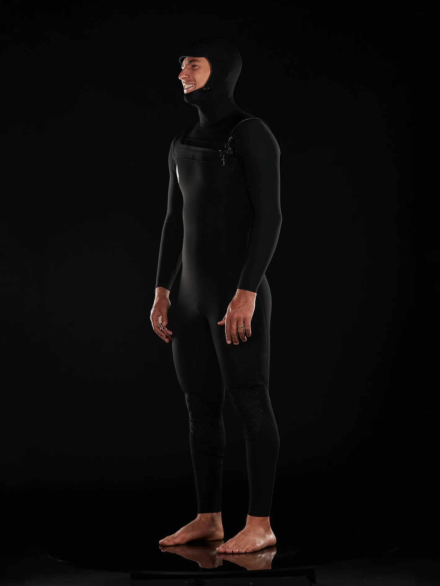 Modulator 4/3mm Hooded Long Sleeve Chest Zip Wetsuit - Black (2022)