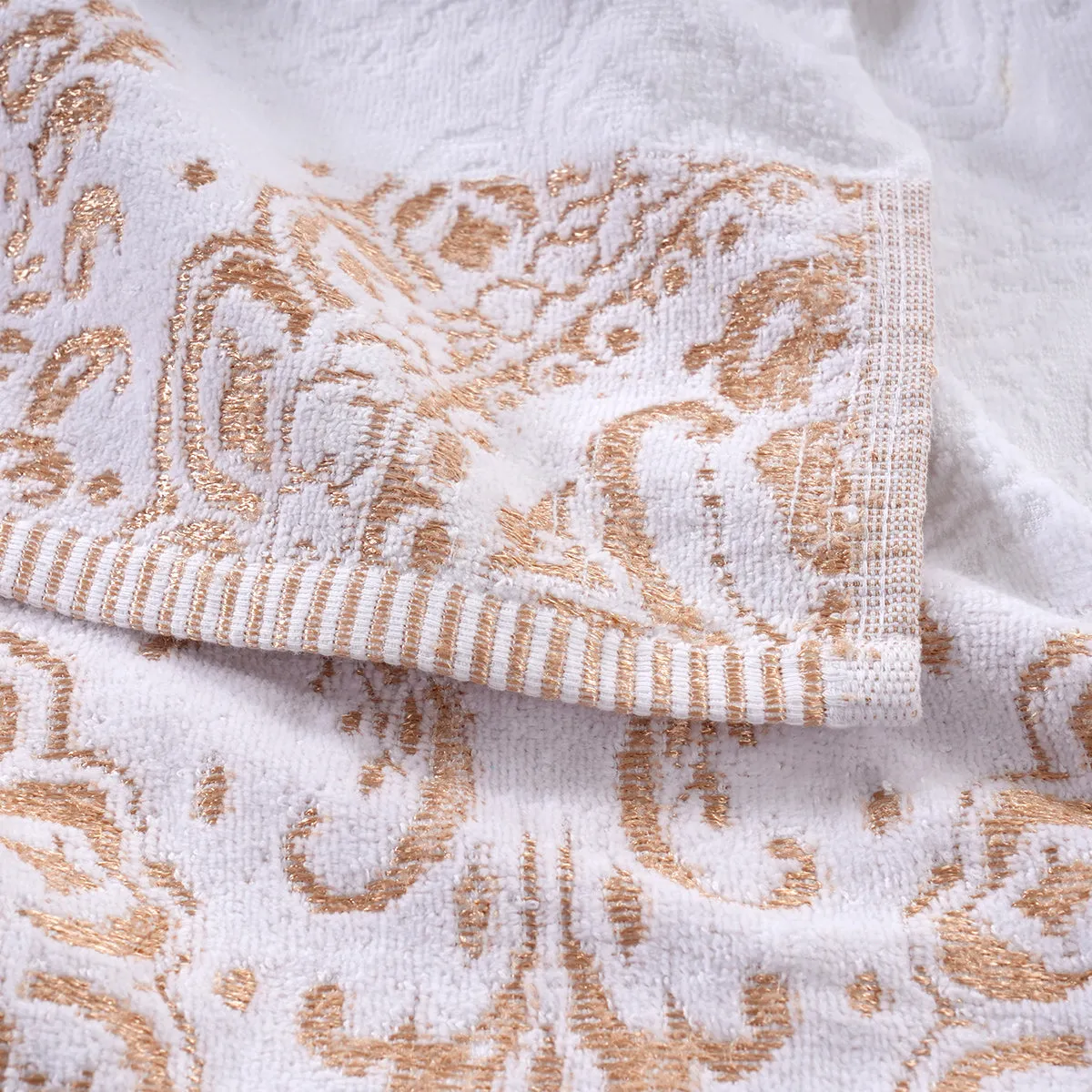 Vintage Monarch White Medium Towel